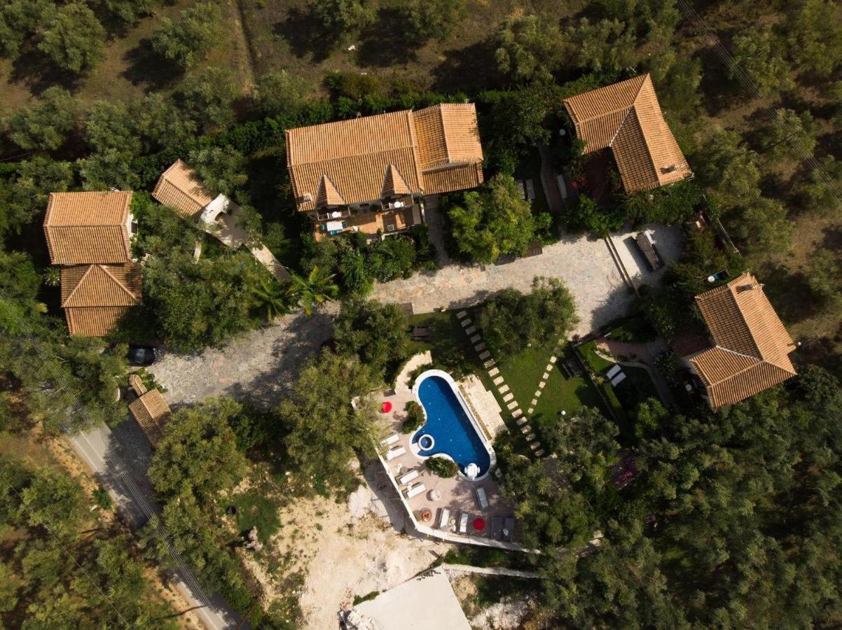 Ktima Kourou Pensionat Plános Exteriör bild
