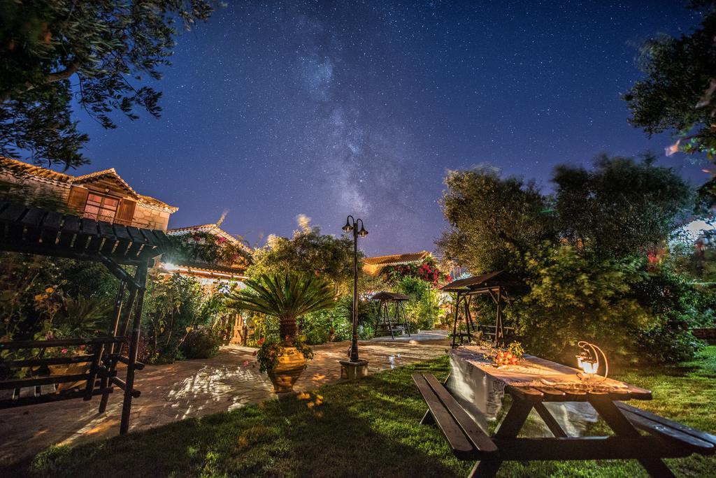 Ktima Kourou Pensionat Plános Exteriör bild
